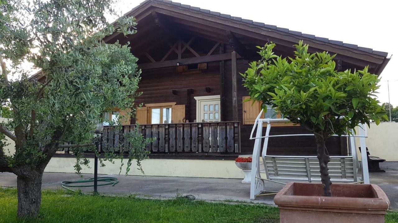 Chalet L Oasi Di Ambra 8 Posti Letto Con Uso Piscina Ardea Extérieur photo