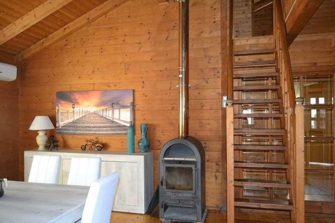Chalet L Oasi Di Ambra 8 Posti Letto Con Uso Piscina Ardea Extérieur photo