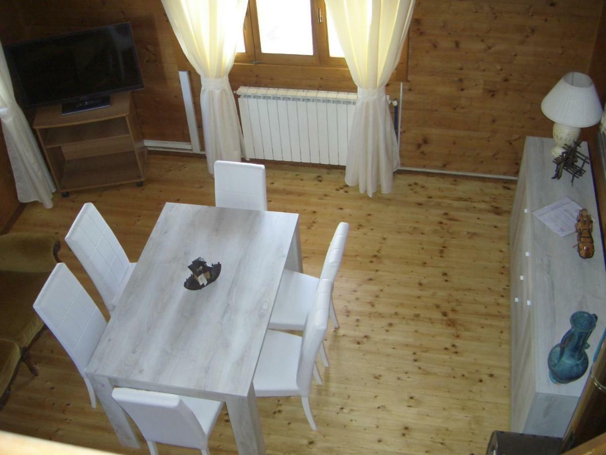 Chalet L Oasi Di Ambra 8 Posti Letto Con Uso Piscina Ardea Extérieur photo