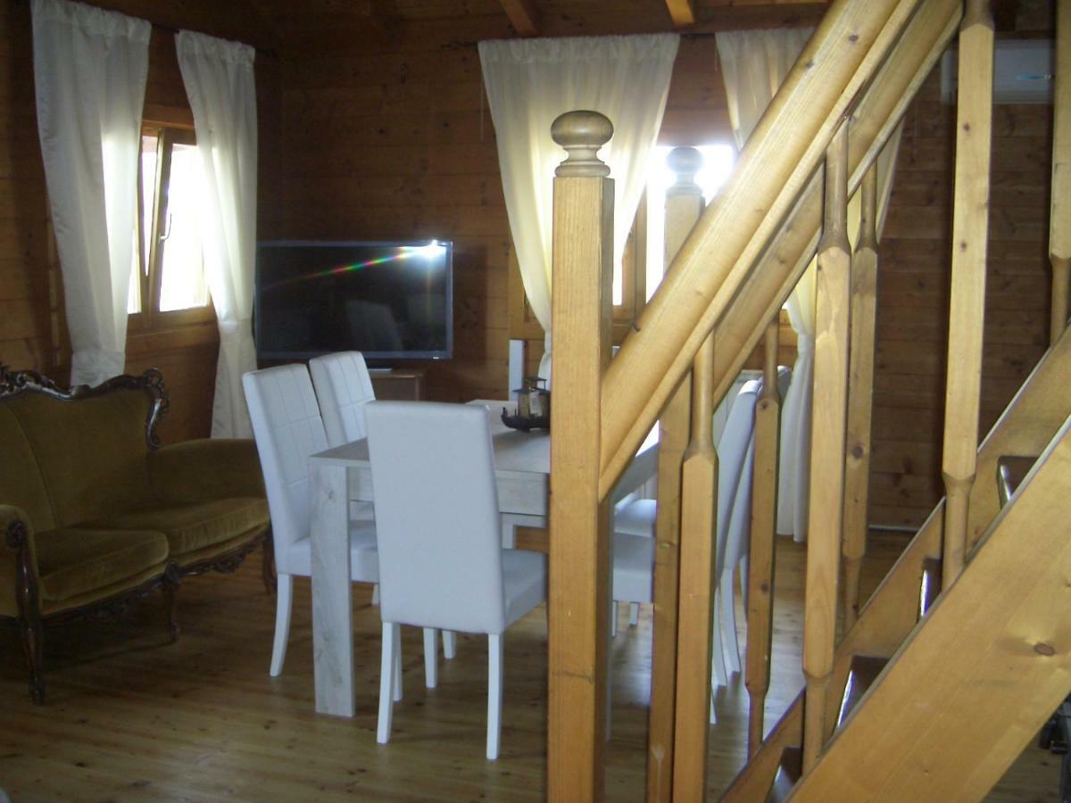 Chalet L Oasi Di Ambra 8 Posti Letto Con Uso Piscina Ardea Extérieur photo