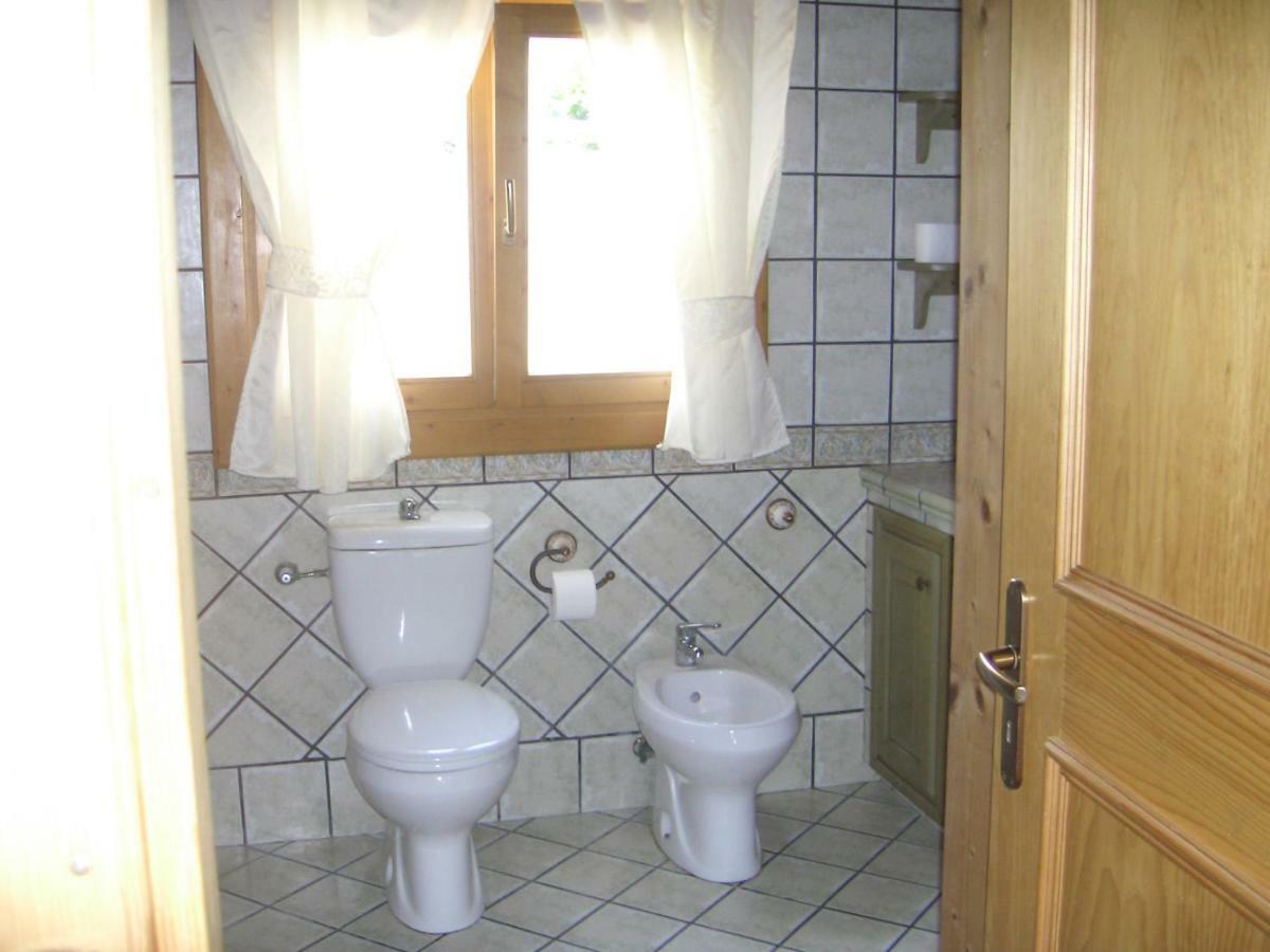 Chalet L Oasi Di Ambra 8 Posti Letto Con Uso Piscina Ardea Extérieur photo